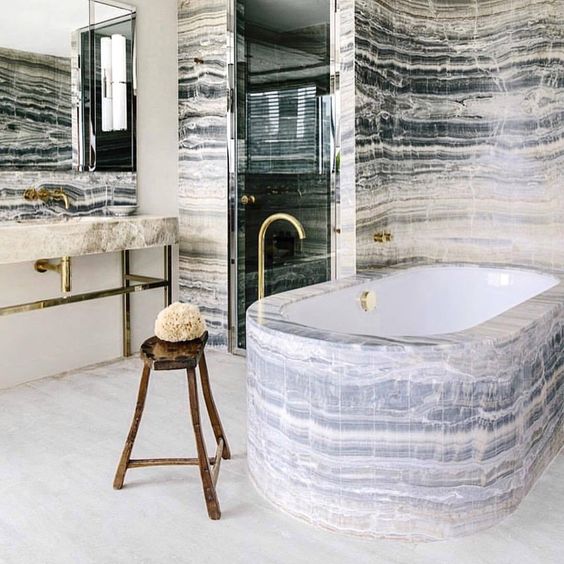 ванна оникс